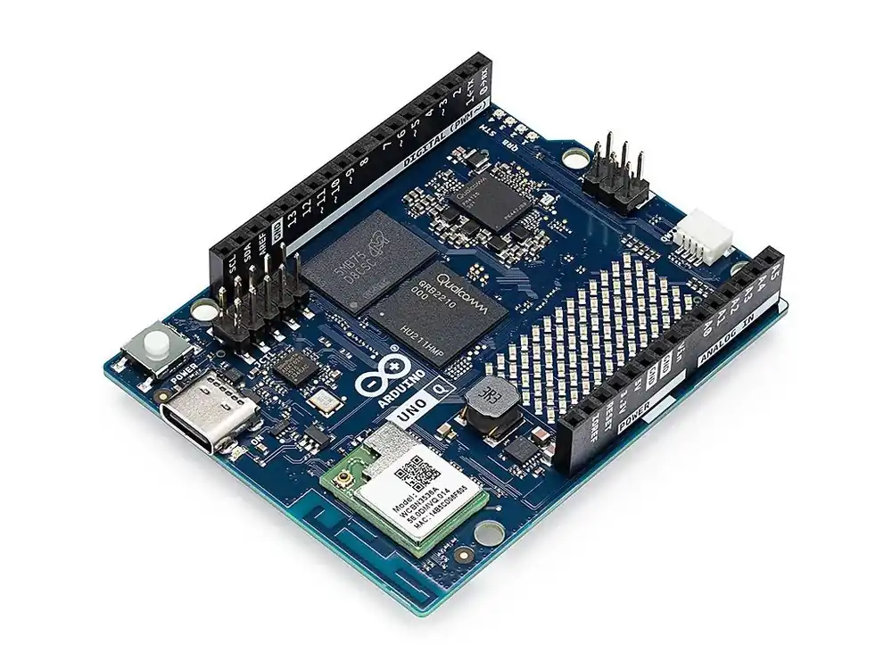 Finální Výprodej Arduino UNO Q, originál